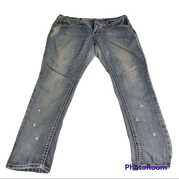 Mossimo Supply Co. Denim - Mossimo Supply Co. Skinny Fit Jeans Juniors Size 17 Good Used Condition